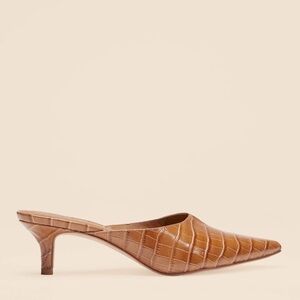 Reformation Cynthia (Wilda) Crocodile
Leather Mules Tan Size 7 Kitten Heels